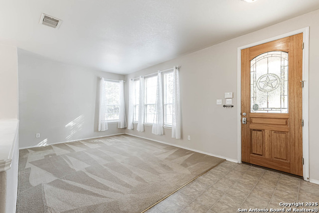 Image 13 of 38 For 21119 Foothill Pine