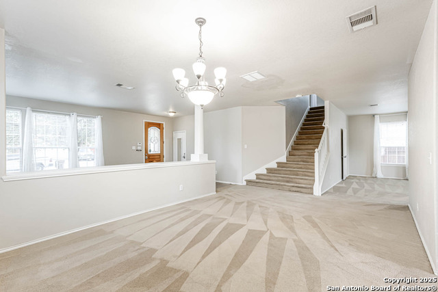 Image 16 of 38 For 21119 Foothill Pine