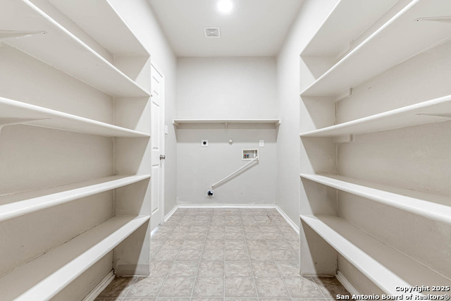 Image 38 of 38 For 21119 Foothill Pine