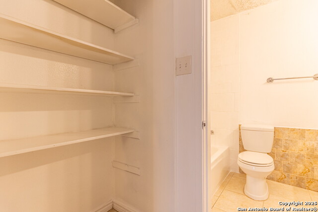 Image 20 of 28 For 1903 Anchor Dr  1