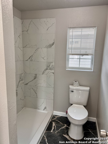 Image 17 of 31 For 4030 Salinas W