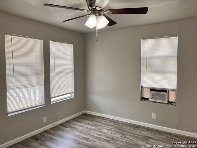 Image 18 of 31 For 4030 Salinas W