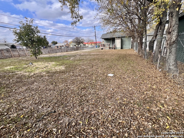 Image 24 of 31 For 4030 Salinas W