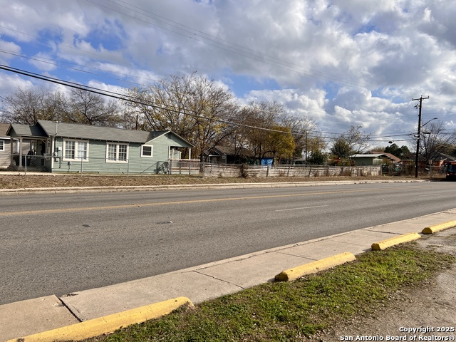 Image 31 of 31 For 4030 Salinas W