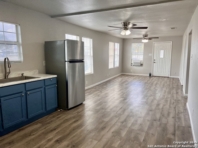 Image 6 of 31 For 4030 Salinas W