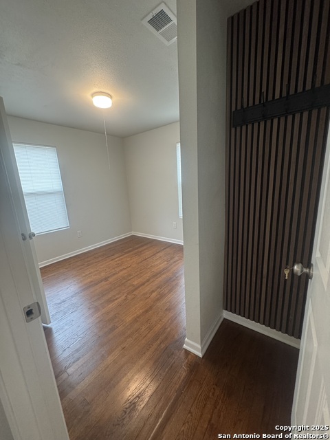 Image 9 of 21 For 306 Cupples