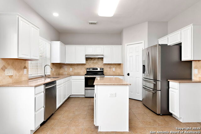 Image 10 of 28 For 24626 Dawn Arrow