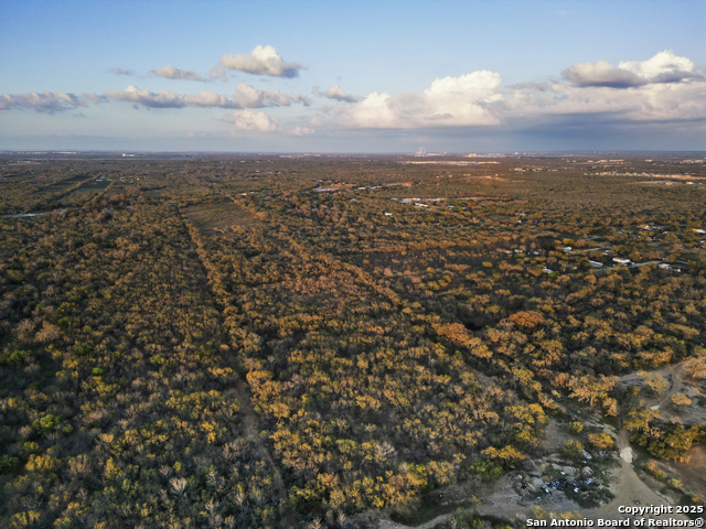 Image 7 of 11 For 1804 Loop 1604 E