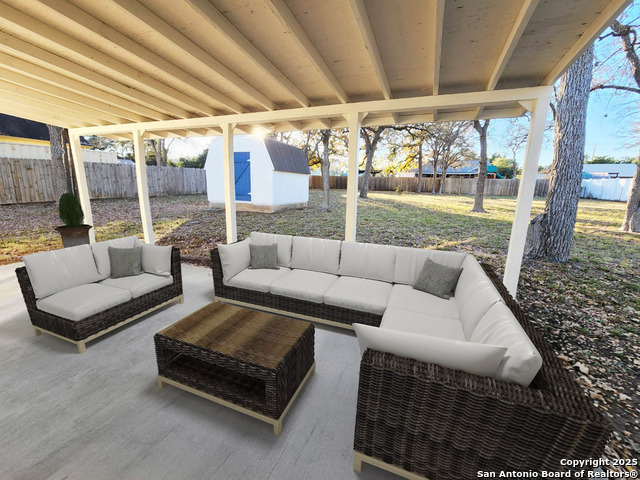 Listing photo id 18 for 1390 Misty  