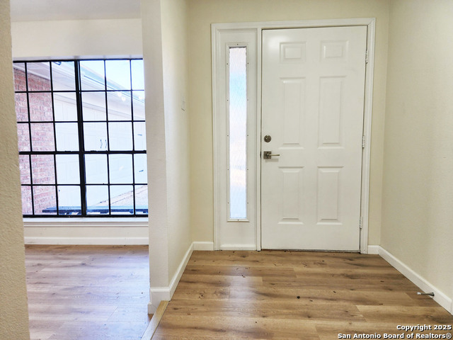 Listing photo id 1 for 1390 Misty  