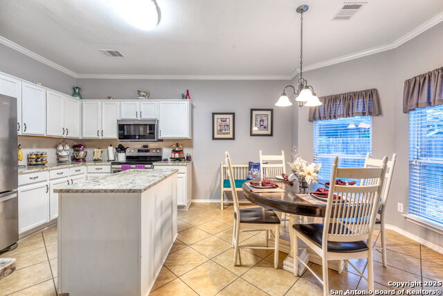 Image 9 of 29 For 13814 Chevy Oak