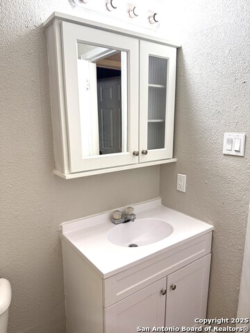 Image 13 of 22 For 1212 Fairview