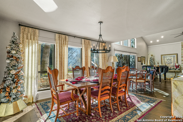 Image 11 of 50 For 15903 Wolf Creek