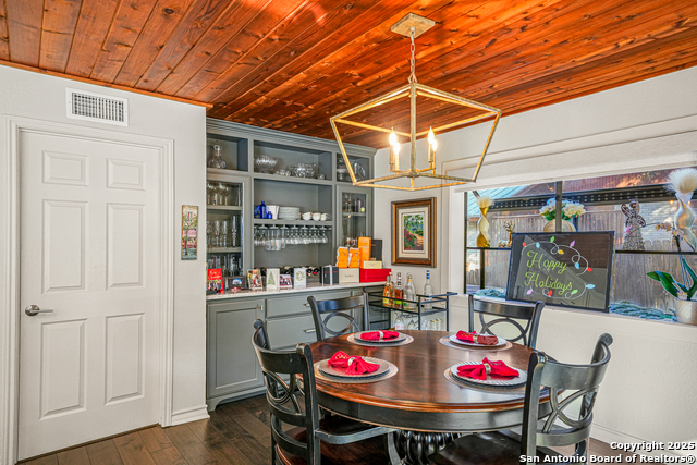 Image 24 of 50 For 15903 Wolf Creek