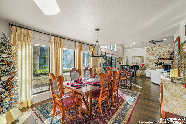 Image 25 of 50 For 15903 Wolf Creek