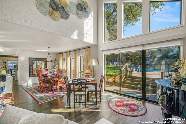 Image 28 of 50 For 15903 Wolf Creek