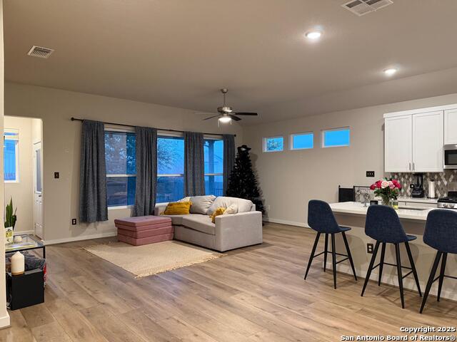 Image 15 of 29 For 4422 Tiger Run