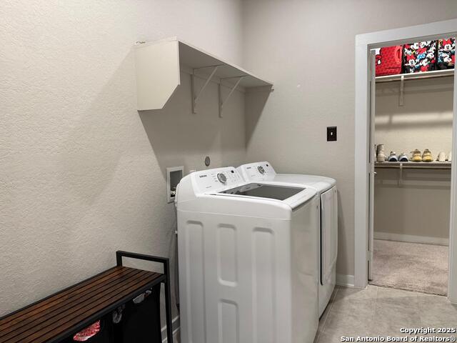 Image 3 of 29 For 4422 Tiger Run