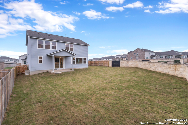 Listing photo id 31 for 7230 Walker Loop