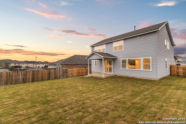 Listing photo id 32 for 7230 Walker Loop