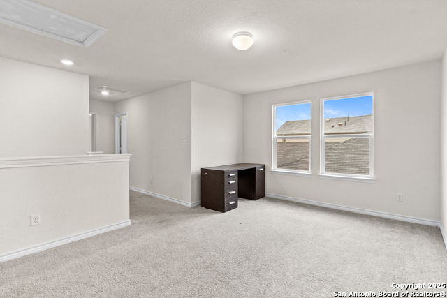 Image 11 of 26 For 547 Deer Crest