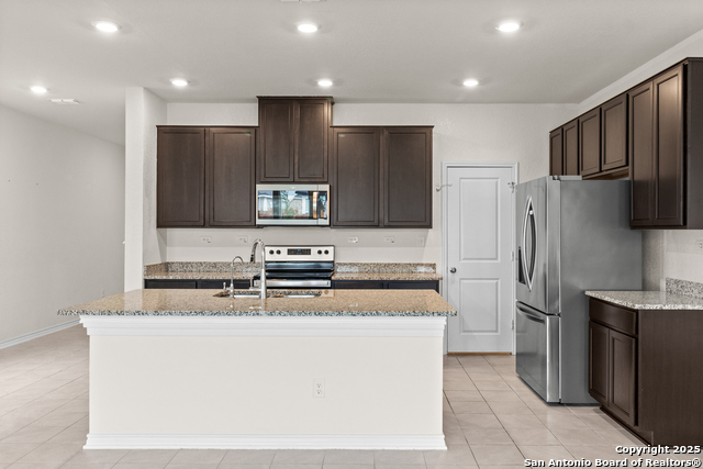 Image 8 of 26 For 547 Deer Crest