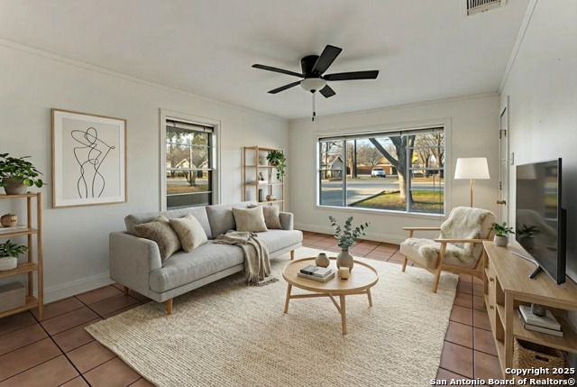 Image 5 of 39 For 1005 Blanco E