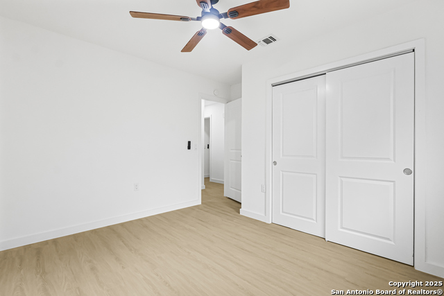 Image 18 of 26 For 12411 Bret Springs