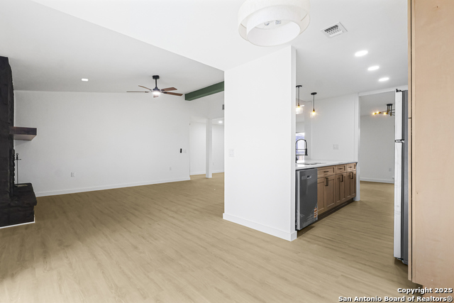 Image 23 of 26 For 12411 Bret Springs