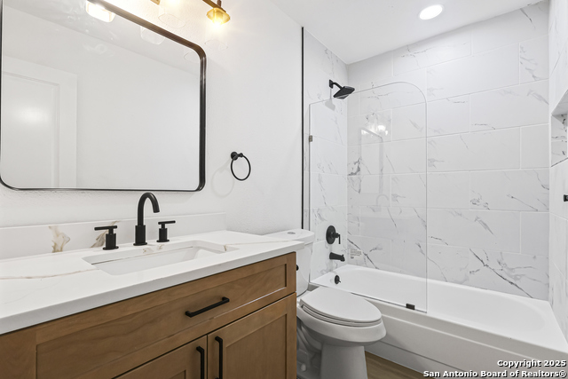 Image 9 of 26 For 12411 Bret Springs