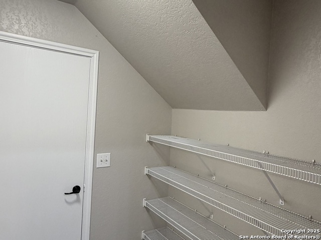 Image 14 of 34 For 6138 Wisteria