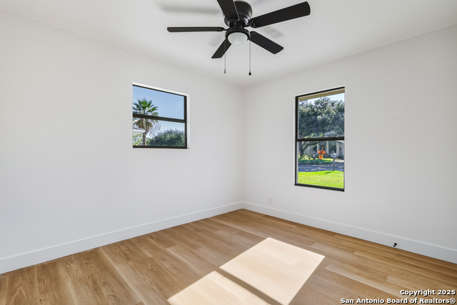 Image 10 of 16 For 7409 Sage Oak