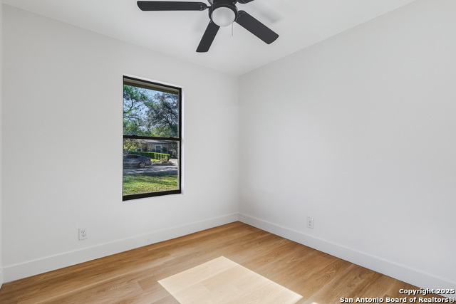 Image 12 of 16 For 7409 Sage Oak