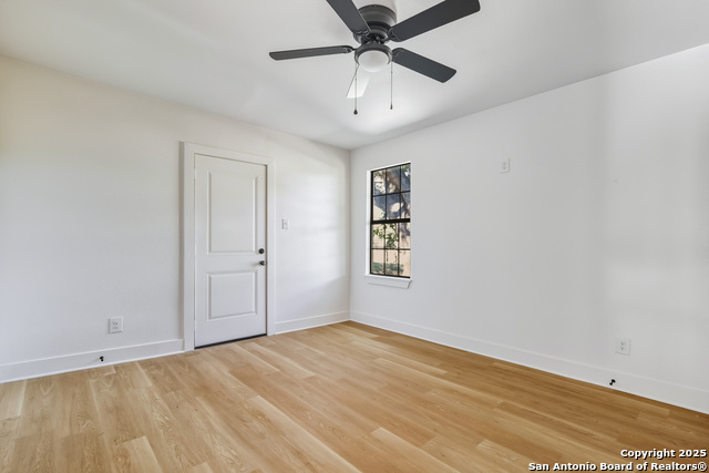 Image 6 of 16 For 7409 Sage Oak