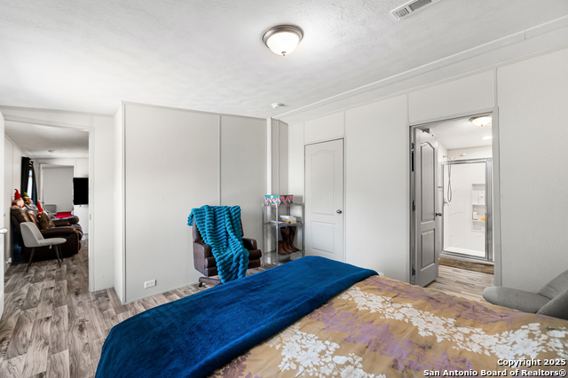 Image 15 of 45 For 23307 Hickory Shadow