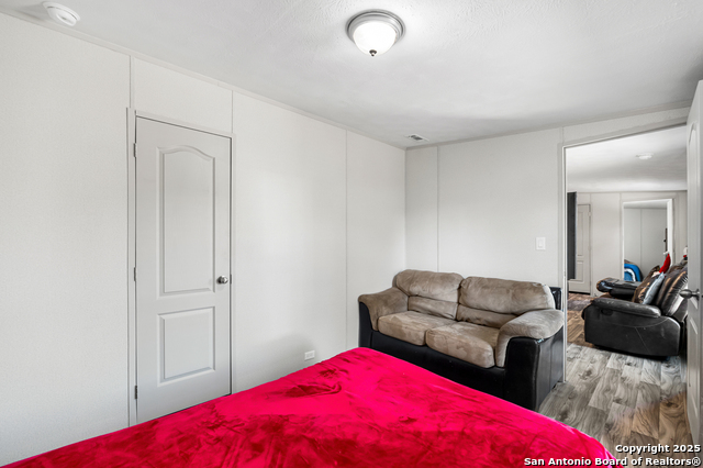 Image 19 of 45 For 23307 Hickory Shadow