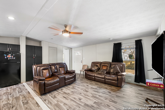 Image 26 of 45 For 23307 Hickory Shadow