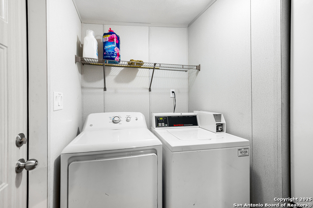 Image 31 of 45 For 23307 Hickory Shadow