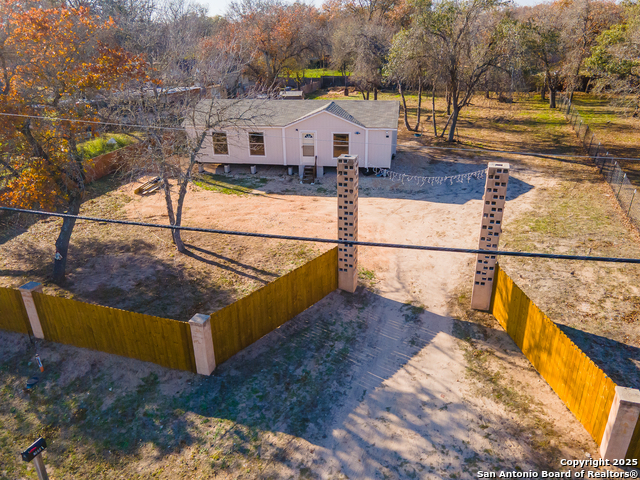 Image 8 of 45 For 23307 Hickory Shadow