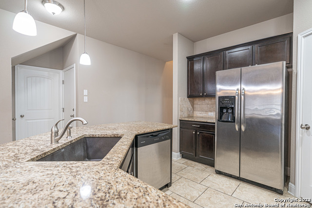 Image 11 of 49 For 12911 Brewster