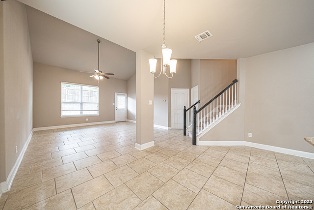 Image 13 of 49 For 12911 Brewster