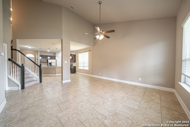 Image 15 of 49 For 12911 Brewster