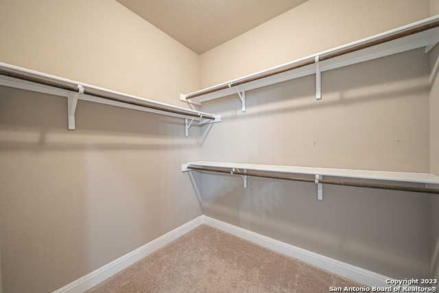 Image 31 of 49 For 12911 Brewster