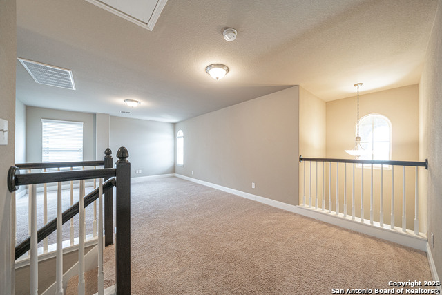 Image 32 of 49 For 12911 Brewster