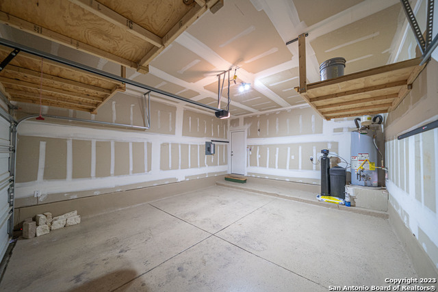 Image 48 of 49 For 12911 Brewster