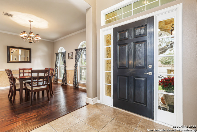 Image 10 of 37 For 913 Desert Bluff