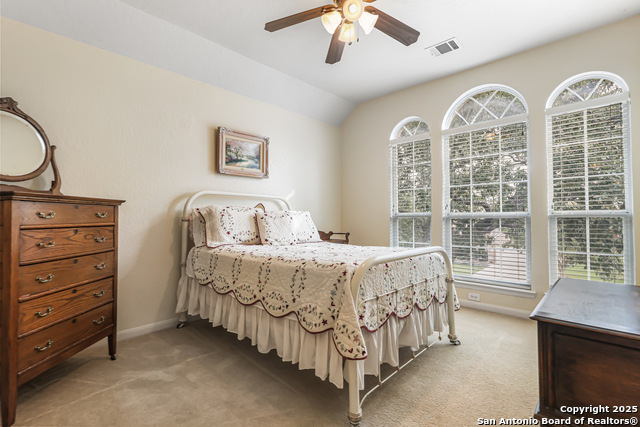 Image 26 of 37 For 913 Desert Bluff