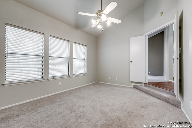 Image 13 of 25 For 11807 Sunburst  403