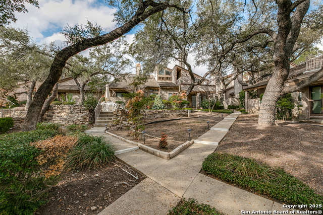 Image 22 of 25 For 11807 Sunburst  403