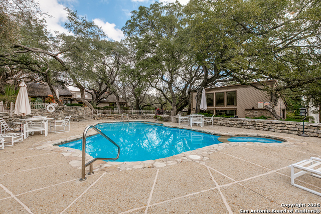 Image 23 of 25 For 11807 Sunburst  403